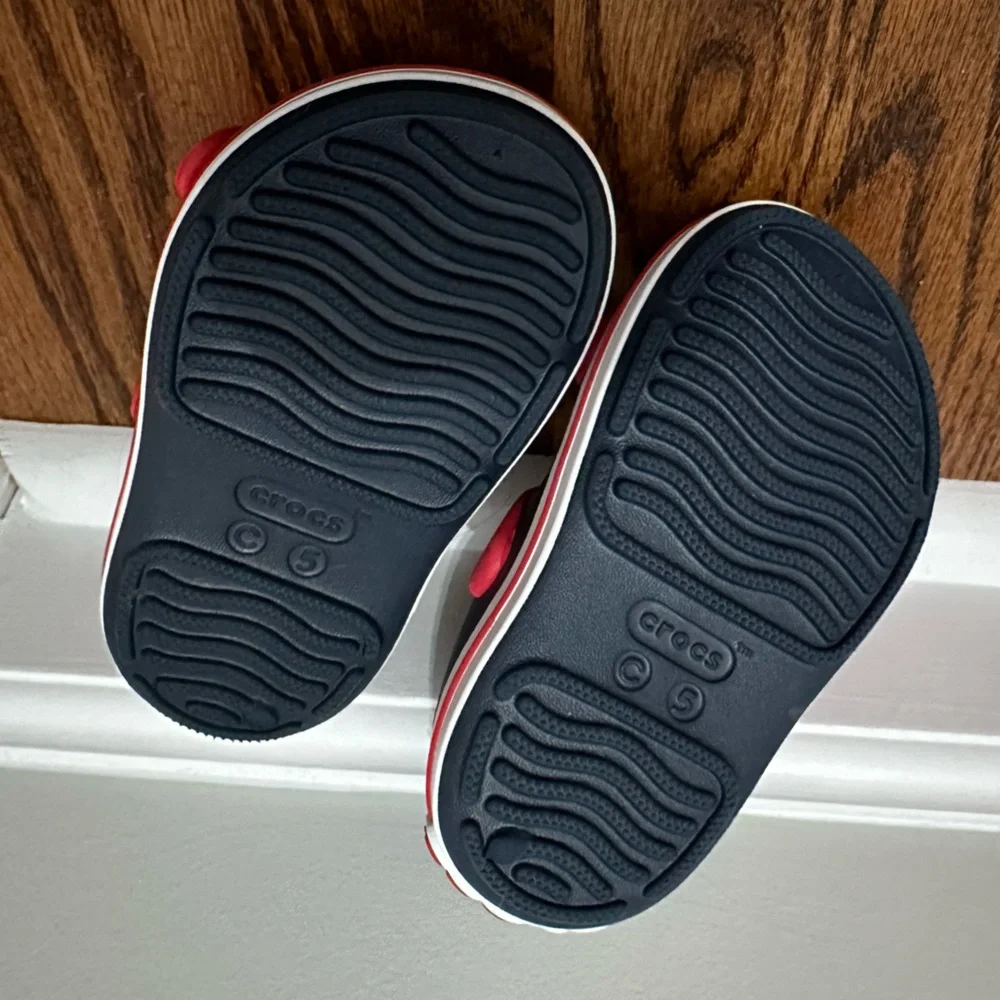 Crocs - Picture 5 of 5